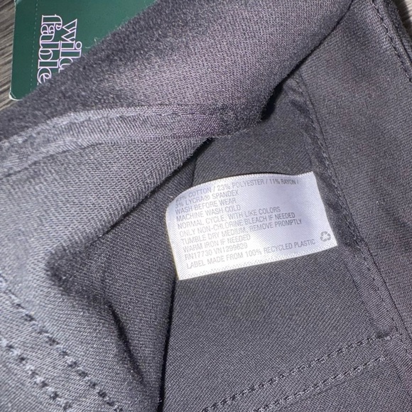 NEW WITH TAGS Wild Fable Black Mini Skirt Size 16 - Picture 8 of 8